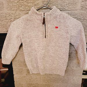 Knitted light grey sweater